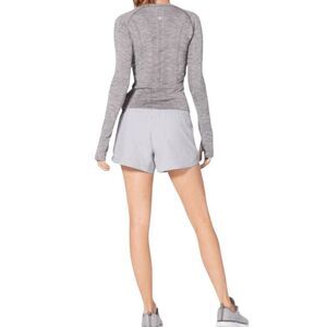 LULULEMON ATHLETICA Hotty Hot Short II 'Long 4" Size 4